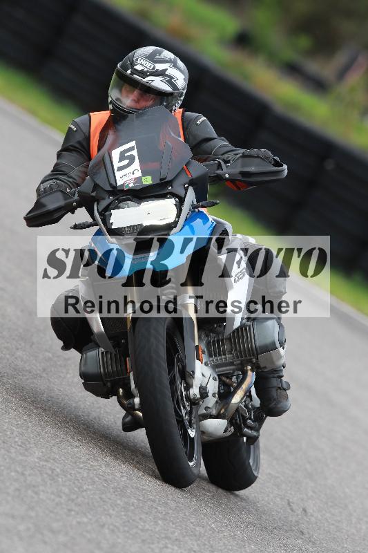Archiv-2022/67 29.09.2022 Speer Racing ADR/5